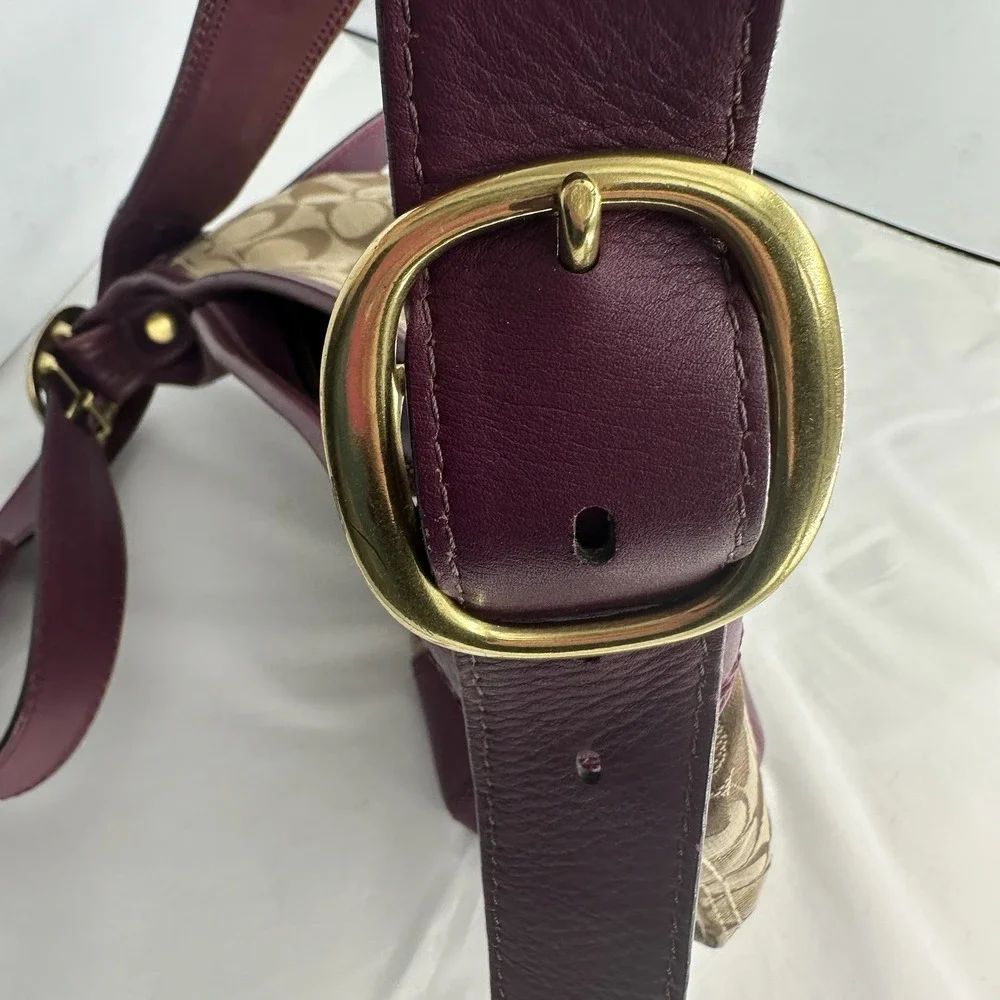 Coach Bleecker Signature Leather & Canvas Burgundy Duffle shoulder bag